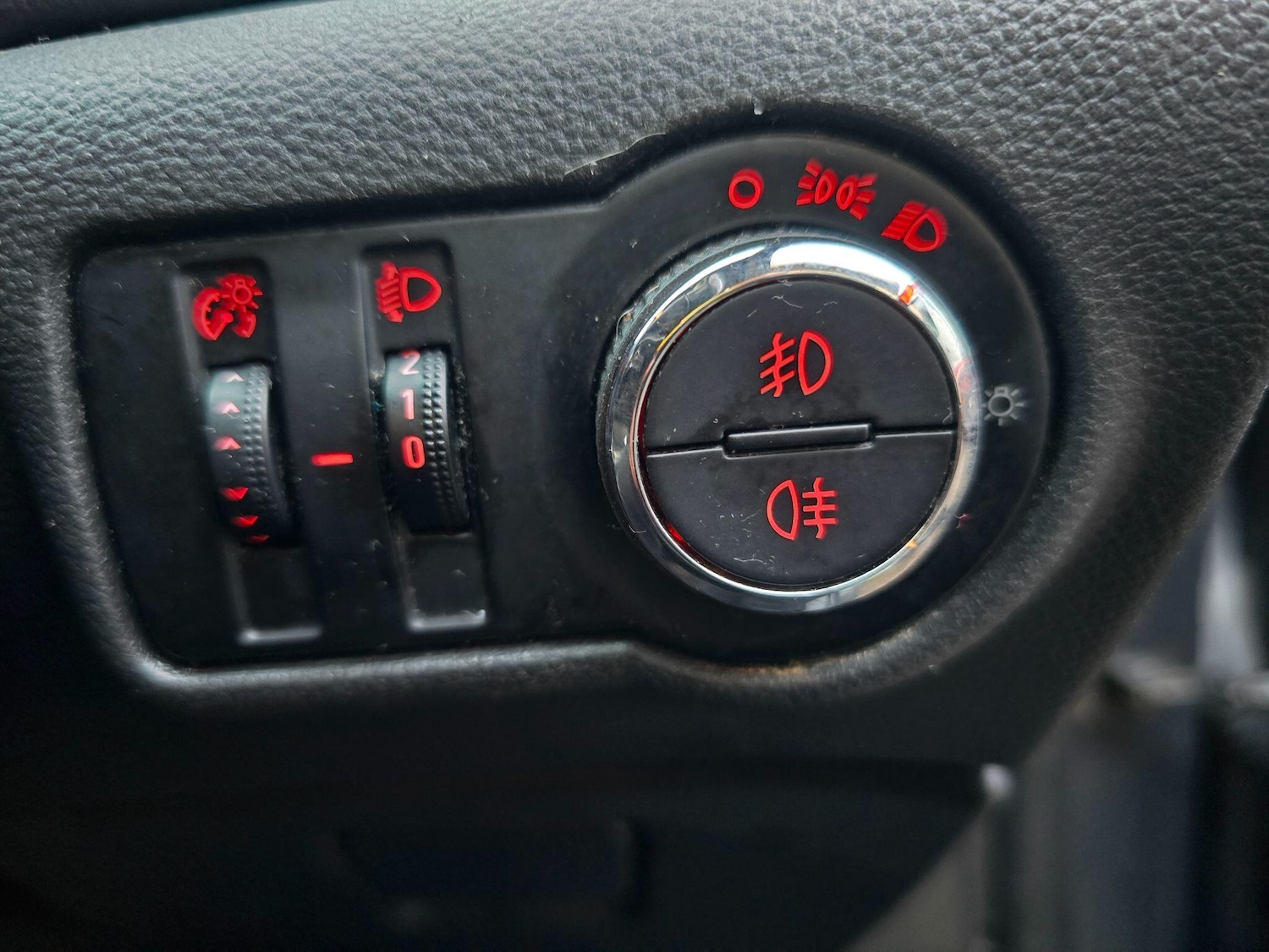 Used Vauxhall Astra 2012 for sale - 76522072: Photo 25