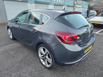 Used Vauxhall Astra 2012 for sale - 76522072: Photo