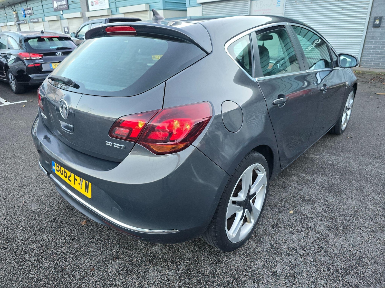 Used Vauxhall Astra 2012 for sale - 76522072: Photo 7