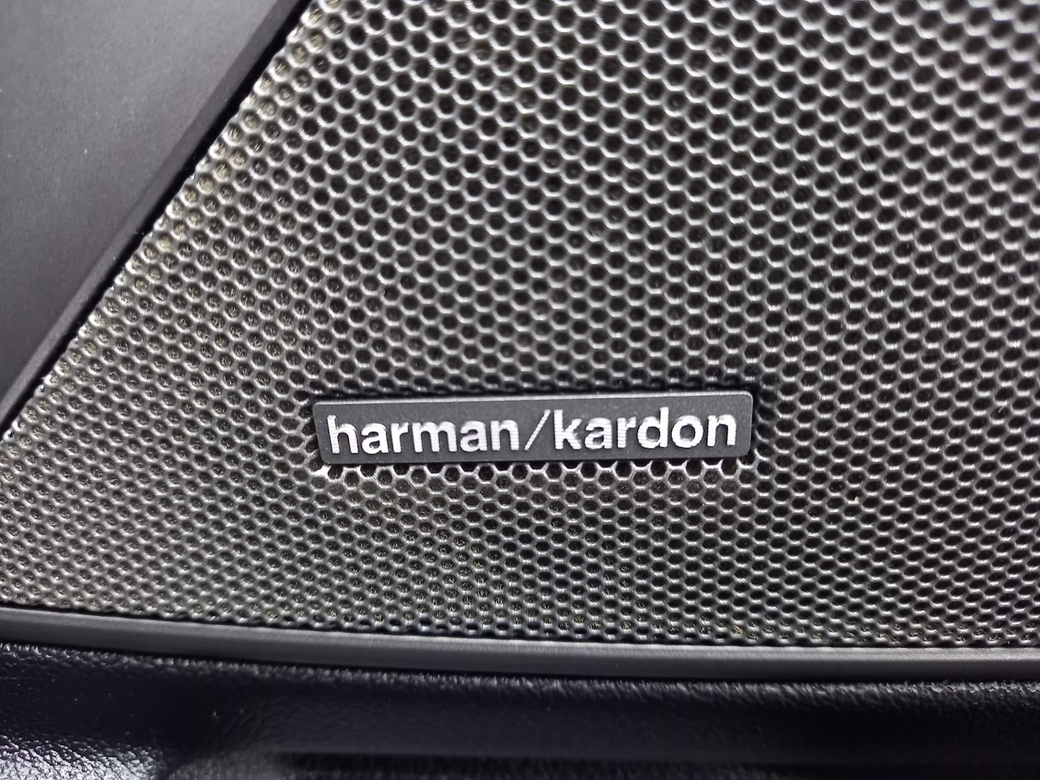 Used BMW 3 Series for sale - 76728023: Photo 4