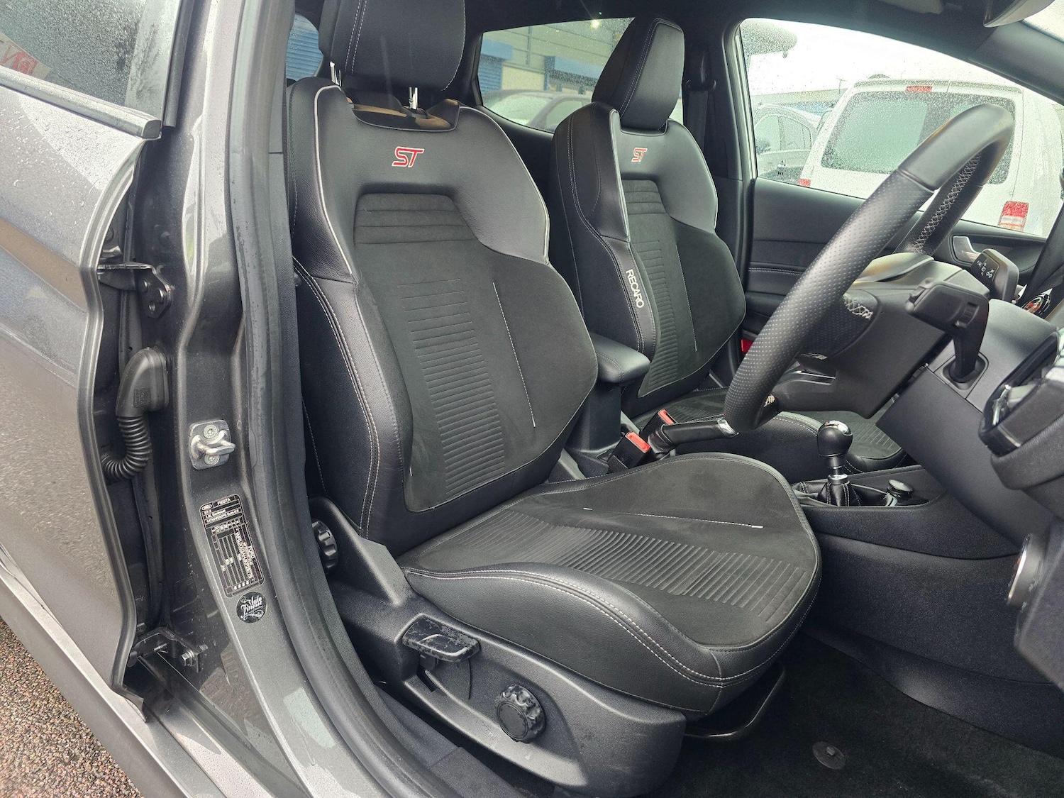 Used Ford Fiesta 2020 for sale - 77612043: Photo 2