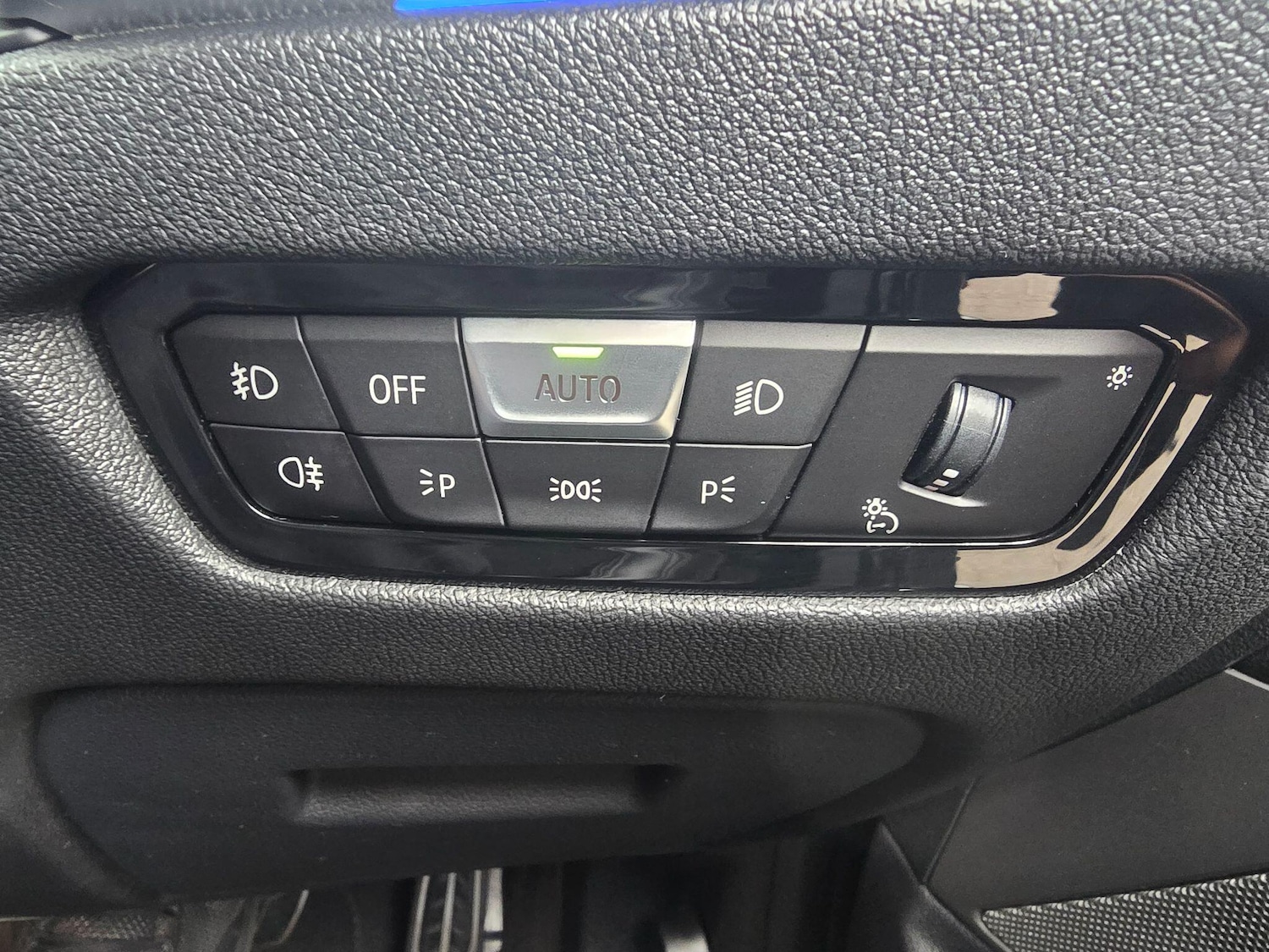 Used BMW 3 Series 2019 for sale - 78100132: Photo 31