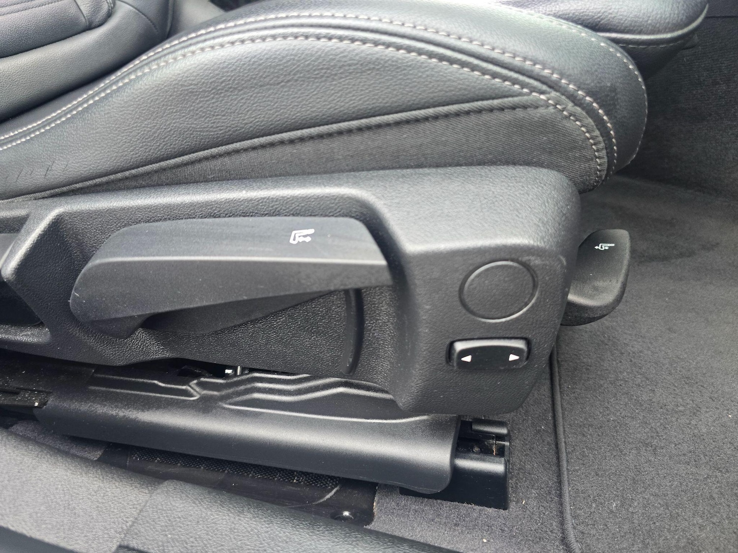 Used BMW 3 Series 2019 for sale - 78100132: Photo 35