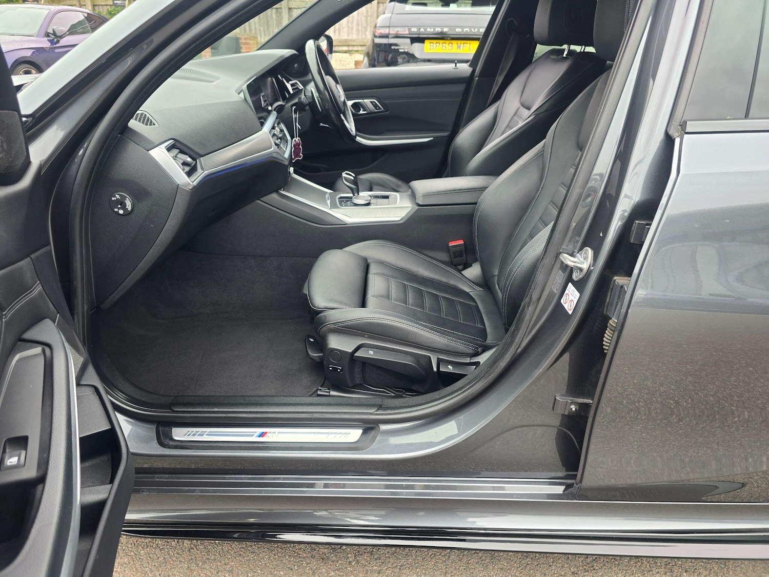 Used BMW 3 Series 2019 for sale - 78100132: Photo 43