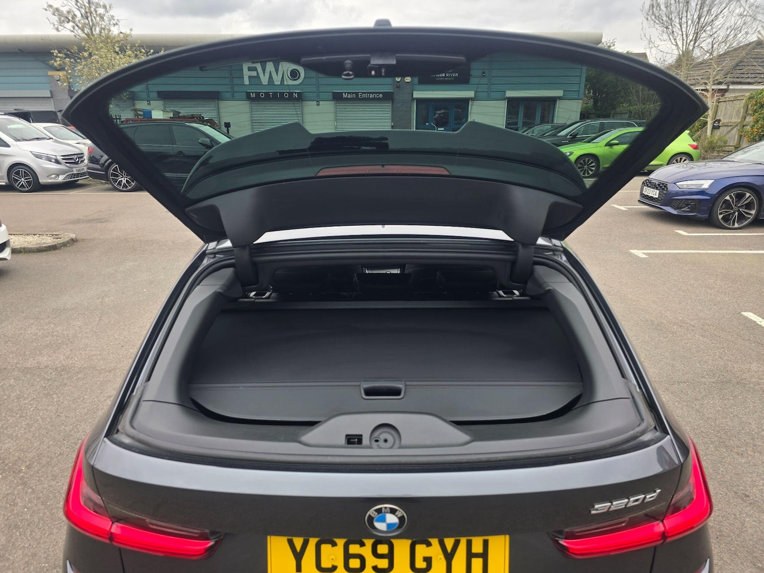 Used BMW 3 Series 2019 for sale - 78100132: Photo 56