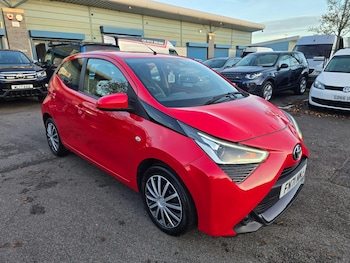 Used Toyota AYGO 2021 for sale - 76572760: Photo