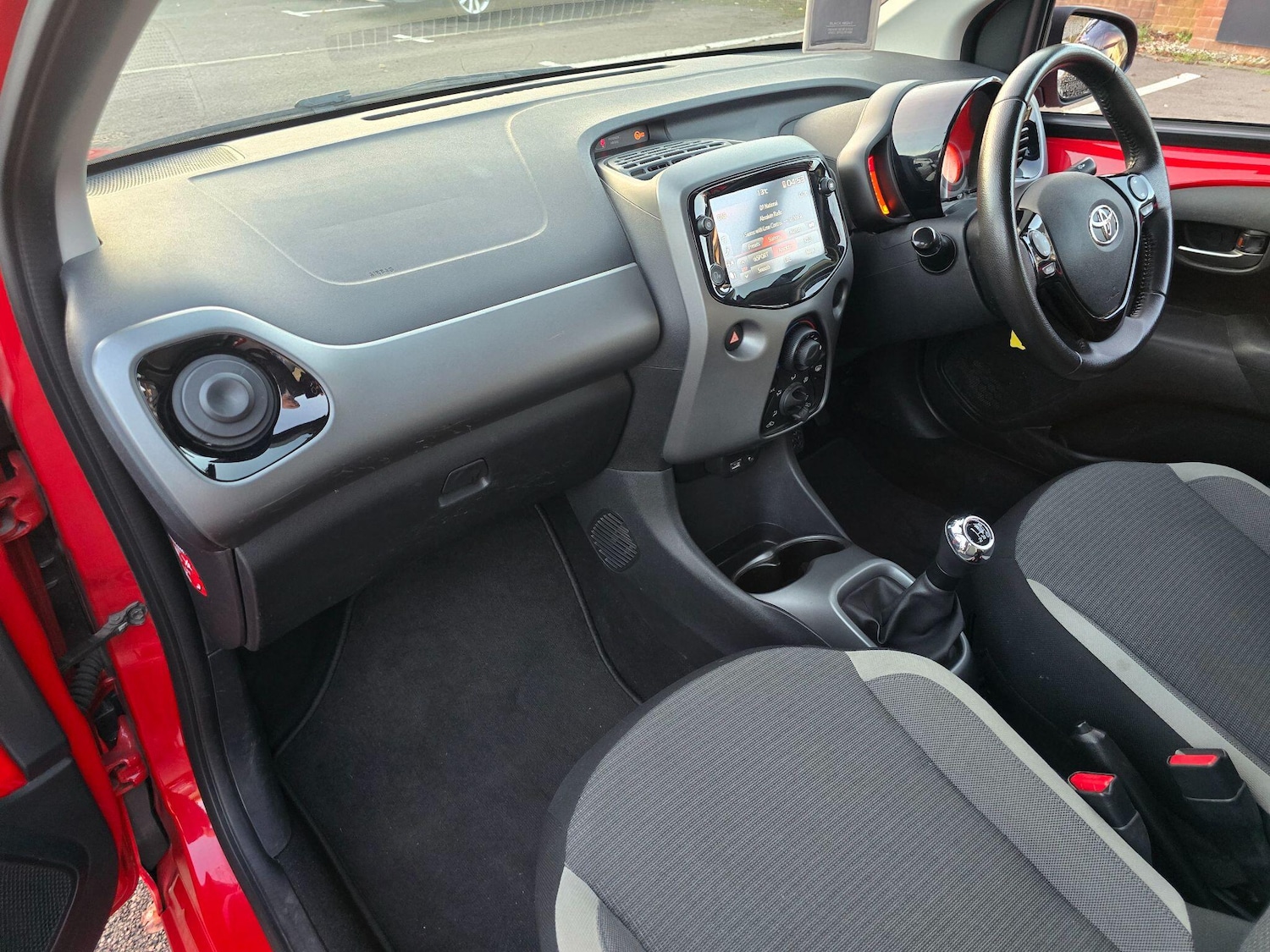 Used Toyota AYGO 2021 for sale - 76572760: Photo 37