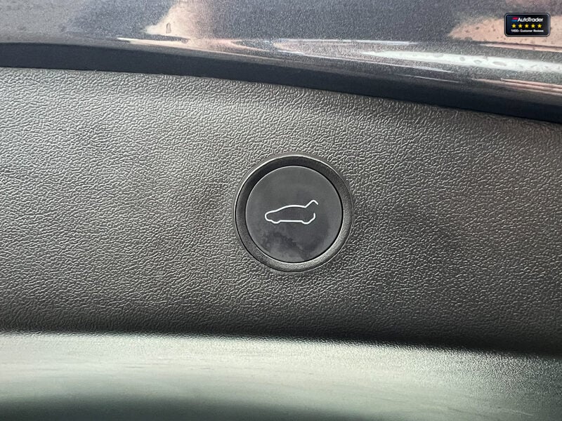 Used Tesla Model 3 2021 for sale - 77037232: Photo 17