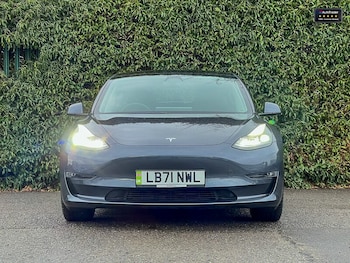 Used Tesla Model 3 2021 for sale - 77037232: Photo