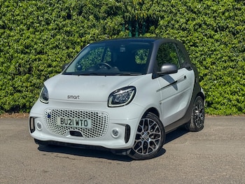 Used smart fortwo 2021 for sale - 78369631: Photo