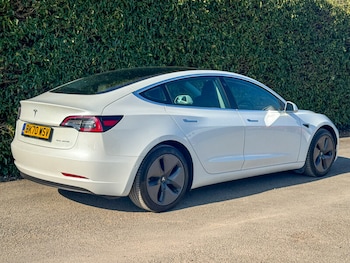 Used Tesla Model 3 2020 for sale - 77896790: Photo