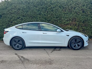 Used Tesla Model 3 2022 for sale - 77079891: Photo