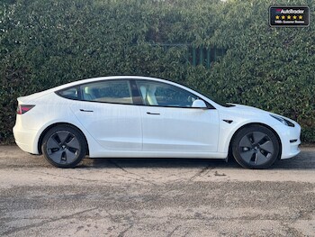 Used Tesla Model 3 2021 for sale - 77152754: Photo