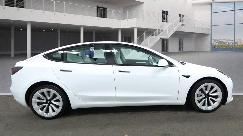 Used Tesla Model 3 2021 for sale - 77952082: Photo 15