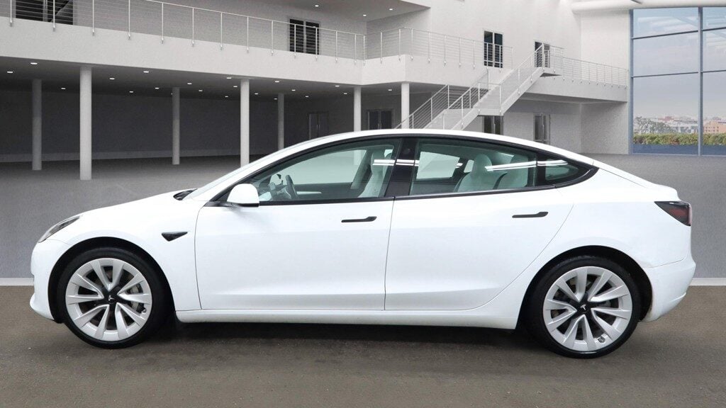 Used Tesla Model 3 2021 for sale - 77952082: Photo 16