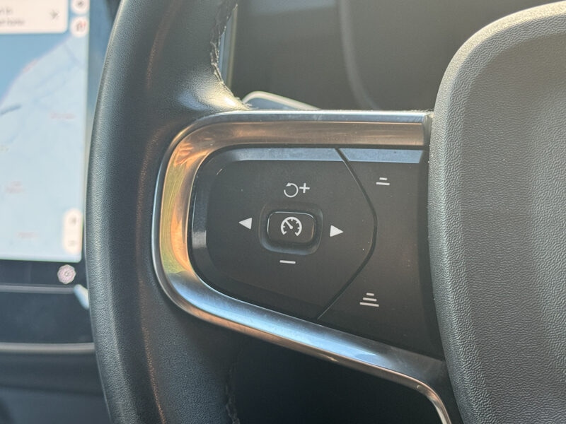 Used Volvo XC40 2022 for sale - 77398885: Photo 17