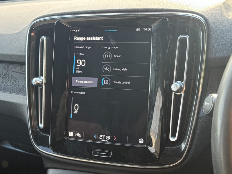 Used Volvo XC40 2022 for sale - 77398885: Photo 27