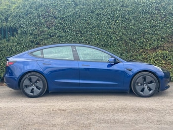 Used Tesla Model 3 2021 for sale - 77896789: Photo