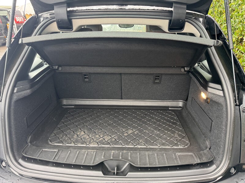 Used BMW i3 2019 for sale - 77283909: Photo 9