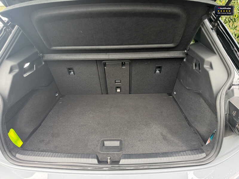 Used Volkswagen ID.3 2022 for sale - 77037166: Photo 8