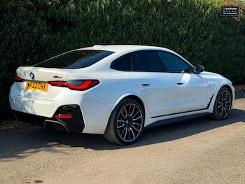 Used BMW i4 2022 for sale - 77917420: Photo