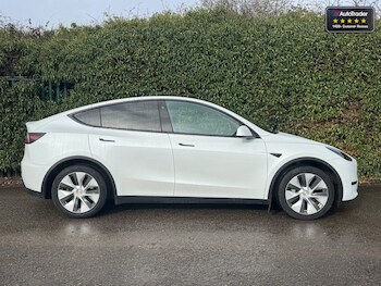 Used Tesla Model Y 2022 for sale - 77226190: Photo