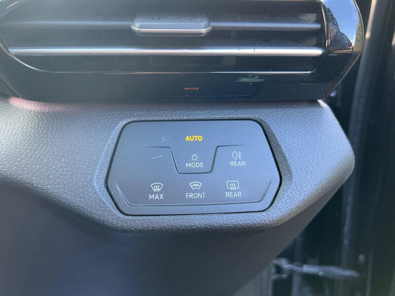 Used Volkswagen ID.4 2021 for sale - 77226201: Photo 25