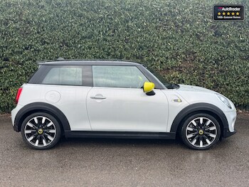 Used MINI Hatch 2020 for sale - 77435930: Photo