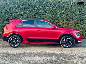 Used Kia Niro 2023 for sale - 77041623: Photo