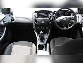 Used Ford Focus 2016 for sale - 79598943: Photo