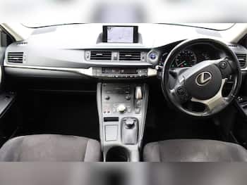 Used Lexus CT 2017 for sale - 79871092: Photo