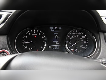 Used Nissan Qashqai 2016 for sale - 79551087: Photo