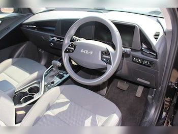 Used Kia Niro 2023 for sale - 79547674: Photo