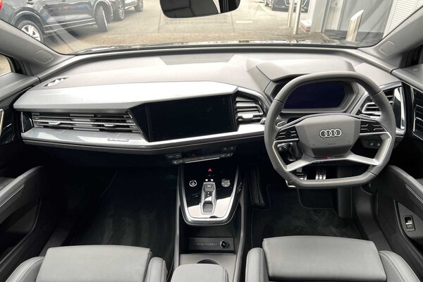 Used Audi Q4 e-tron 2025 for sale - 76230370: Photo 12