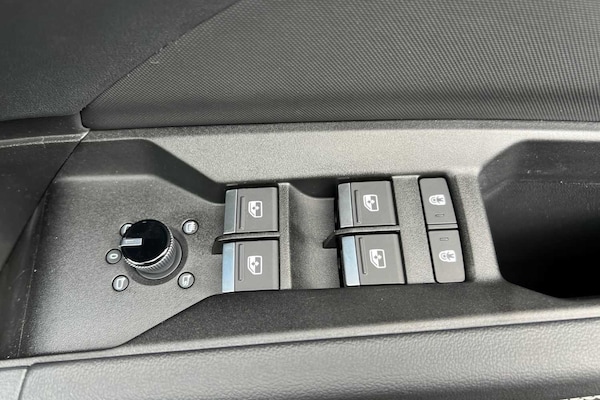 Used Audi Q4 e-tron 2025 for sale - 76230370: Photo 21