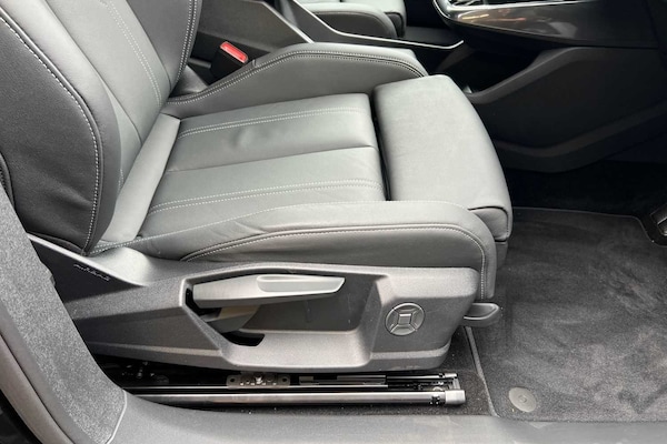 Used Audi Q4 e-tron 2025 for sale - 76230370: Photo 22