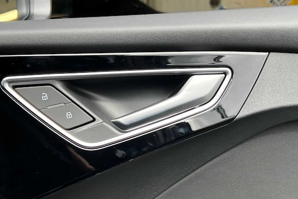 Used Audi Q4 e-tron 2025 for sale - 76230370: Photo 34