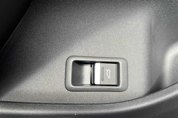 Used Audi Q4 e-tron 2025 for sale - 76230370: Photo 35