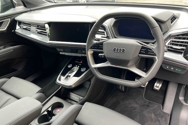 Used Audi Q4 e-tron 2025 for sale - 76230370: Photo 6