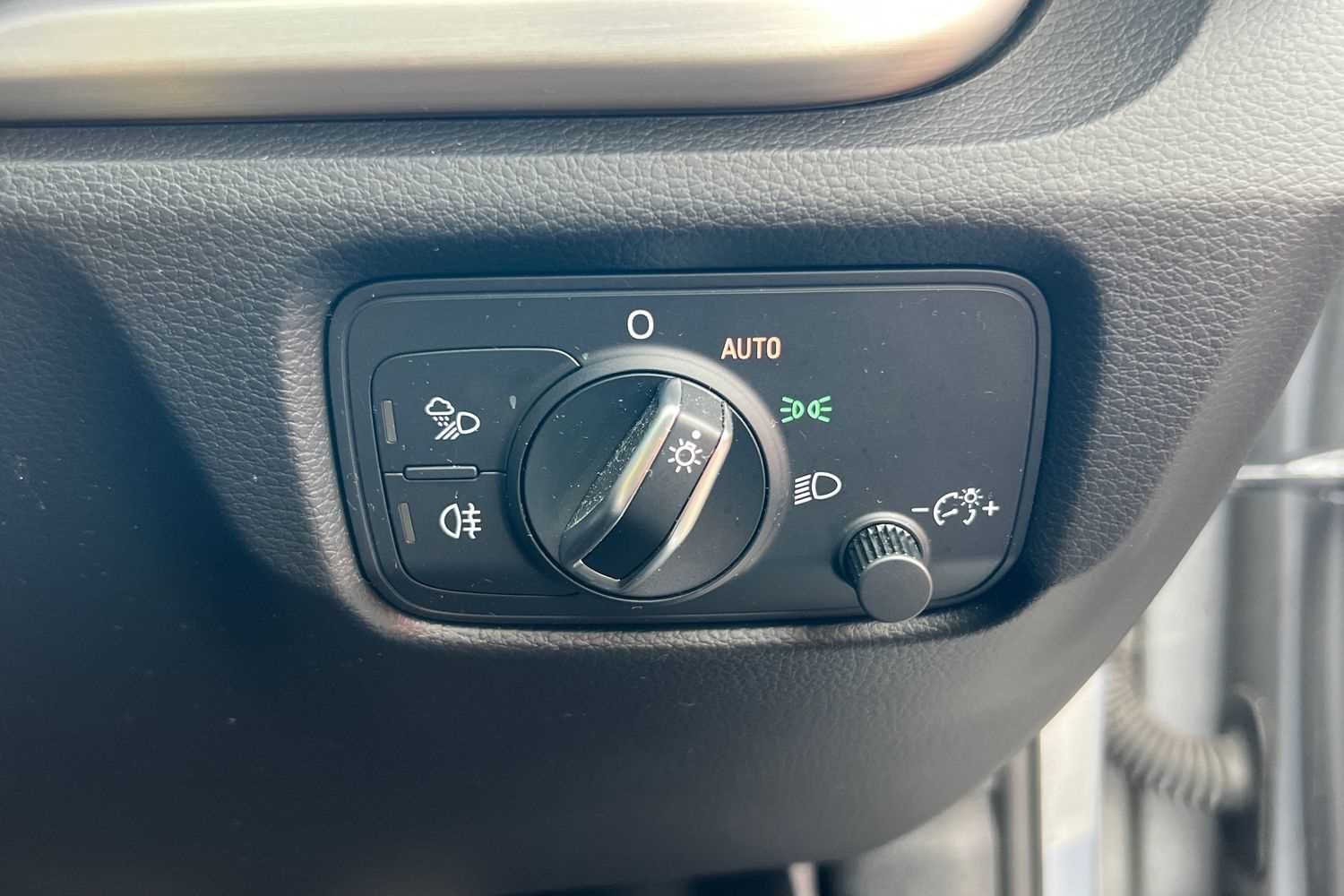 Vehicle 33