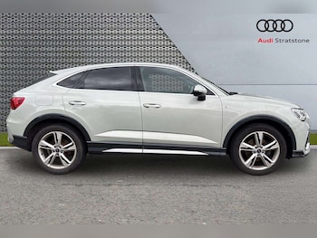 Used Audi Q3 2023 for sale - 78707158: Photo