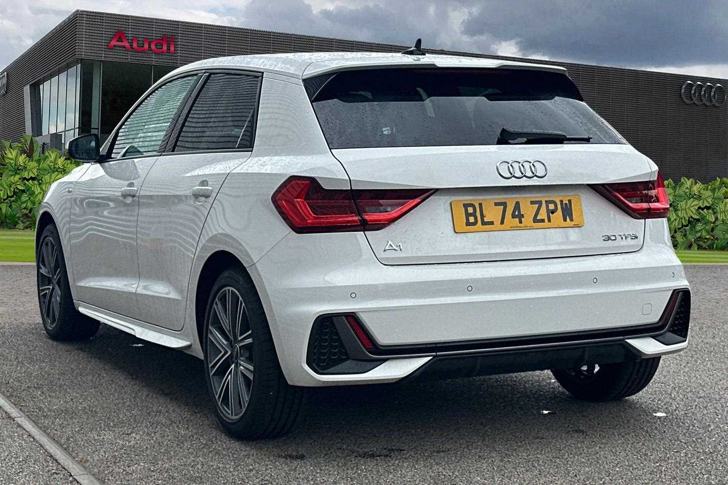 Used Audi A1 2025 for sale - 77239877: Photo 3