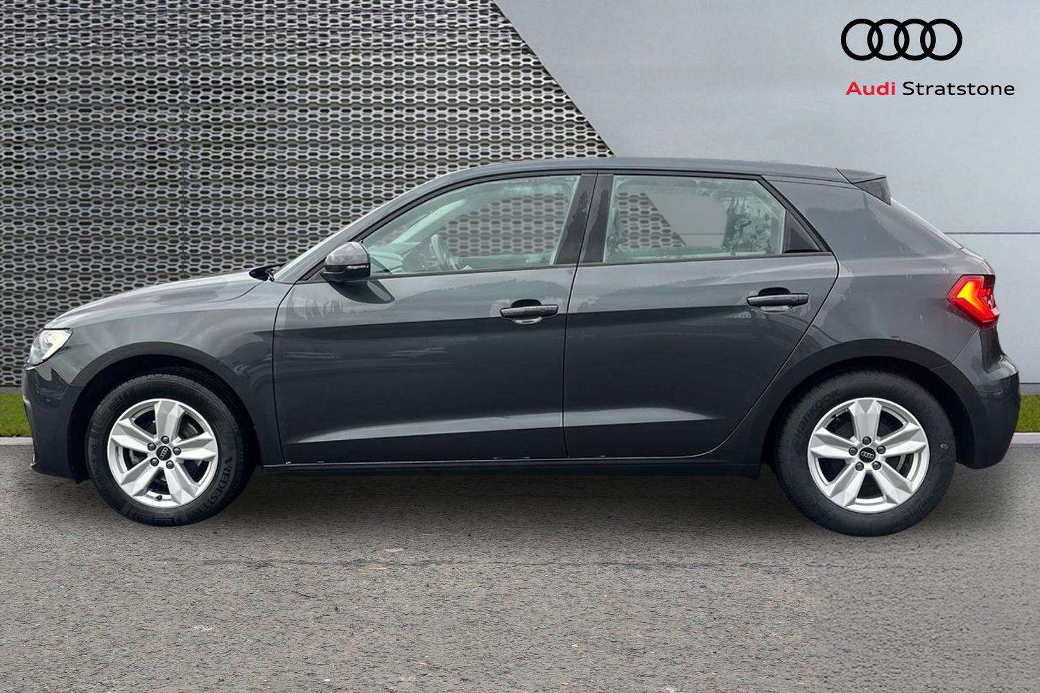 Used Audi A1 2023 for sale - 76902427: Photo 8