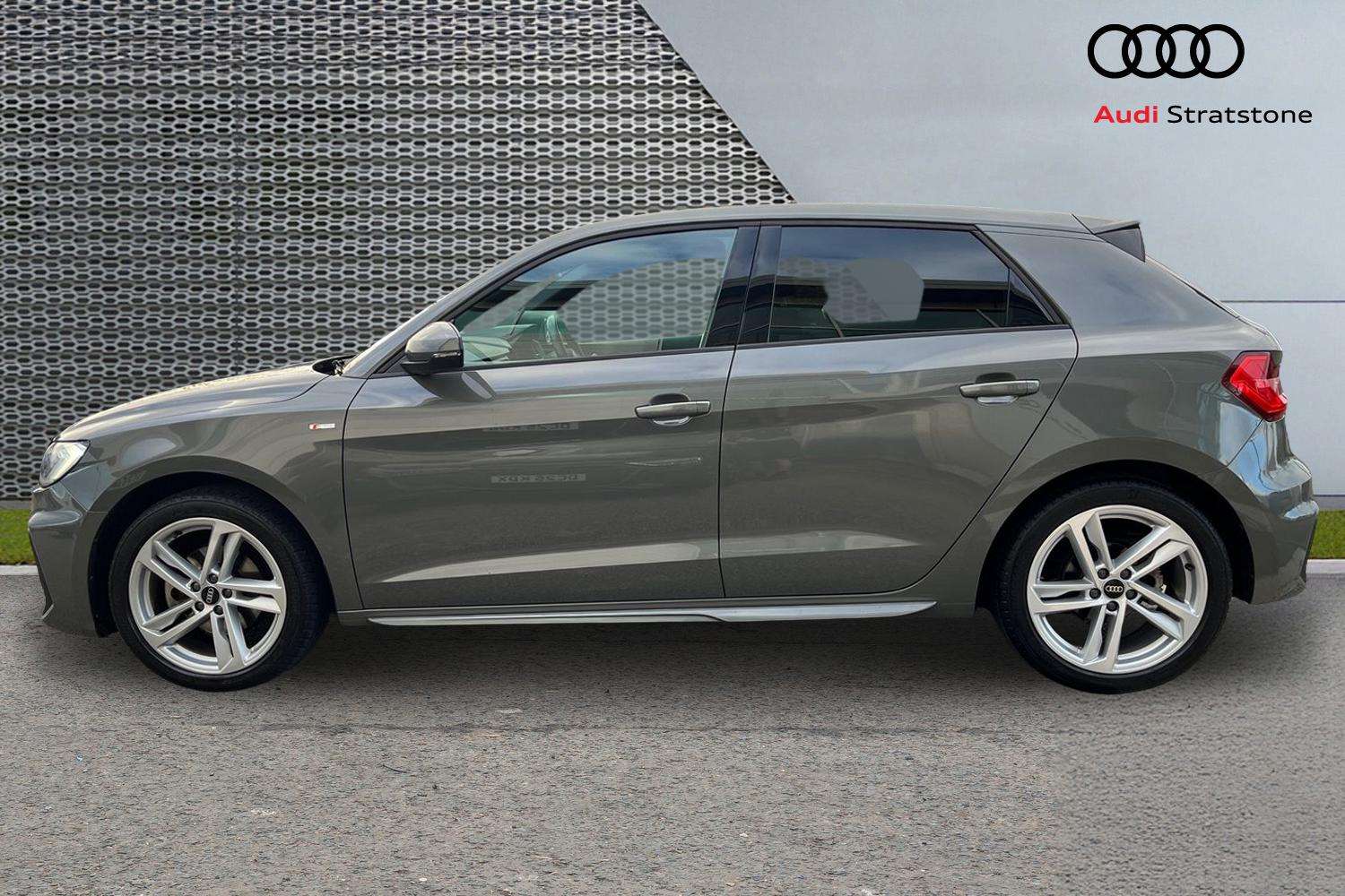 Used Audi A1 2023 for sale - 76636823: Photo 8