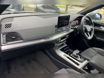 Used Audi Q5 2023 for sale - 76230398: Photo