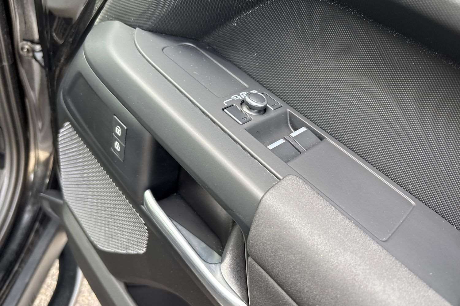 Used Land Rover Defender 2021 for sale - 78209323: Photo 14