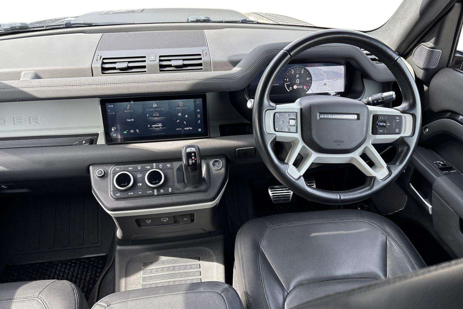 Used Land Rover Defender 2021 for sale - 78209323: Photo 19