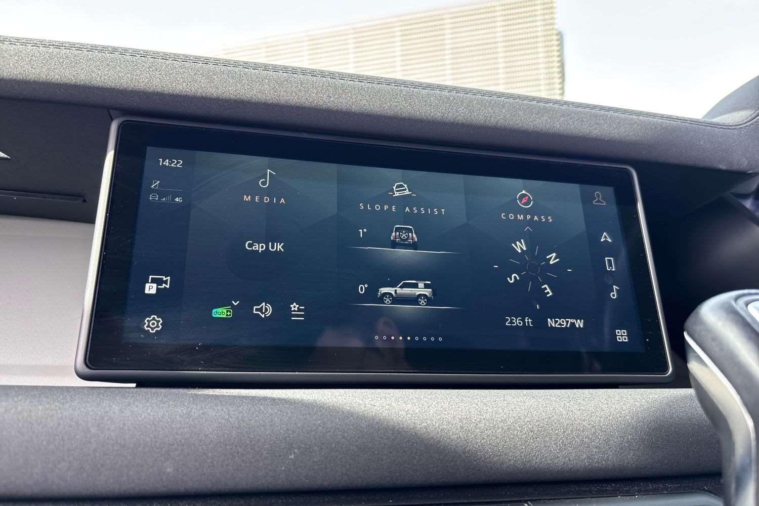 Used Land Rover Defender 2021 for sale - 78209323: Photo 30