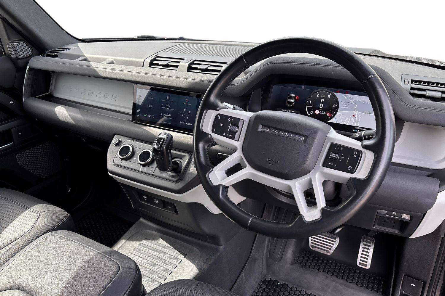 Used Land Rover Defender 2021 for sale - 78209323: Photo 6