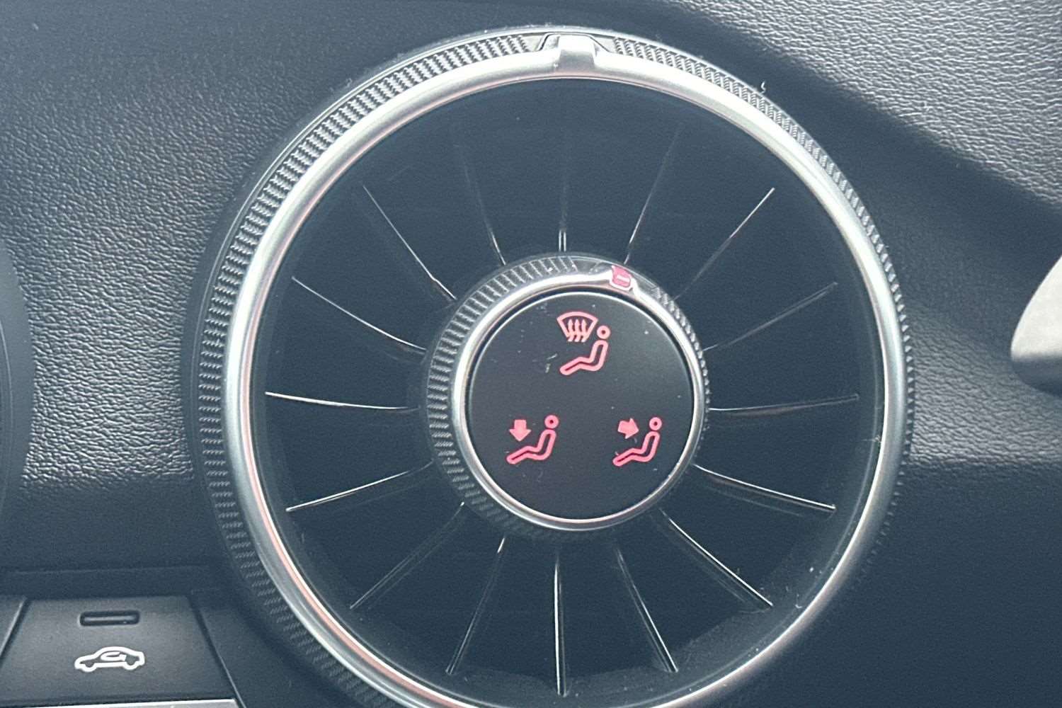 Used Audi TT 2017 for sale - 76902402: Photo 29